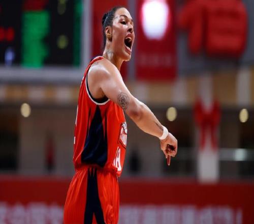 广州队新任,主帅萨尔瓦,多上任初期,Crown,皇冠,皇冠体育入口,皇冠官网,皇冠体育APP下载